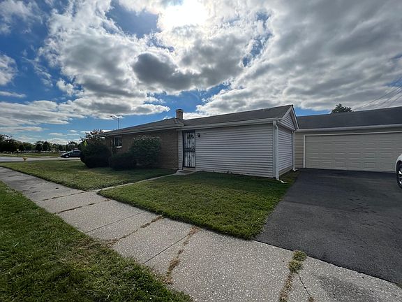 2nd image of 1502 Burnham Ave
