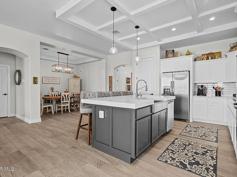 13401 Carterton Ave — Photo 20