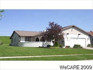 1st image of 520 Sunnymeade Ln