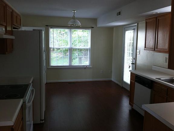 3rd image of 13513 Orchard Wood Ct