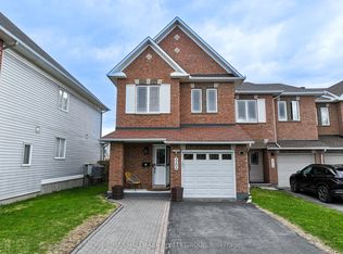 2208 Brockstone Cres, Ottawa, ON K4A4V4