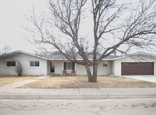 1205 Division St, Stratford, TX 79084