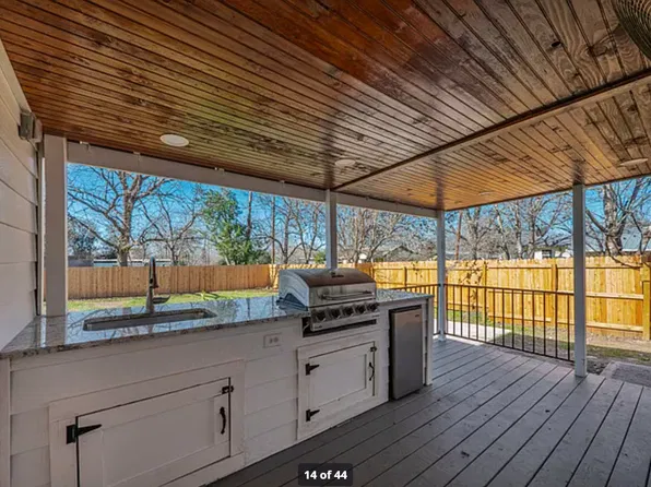 4028 Violet St, Seguin, TX 78155
