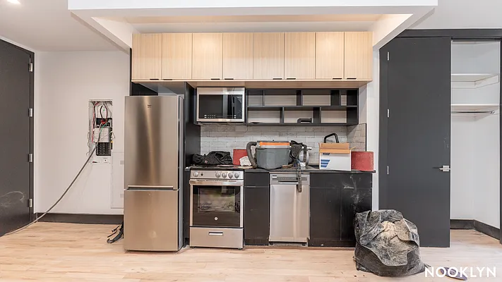 Rented by Nooklyn NYC LLC | media 20