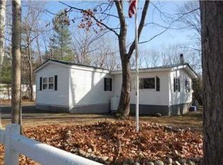 34 Beech St, Lyman, ME 04002