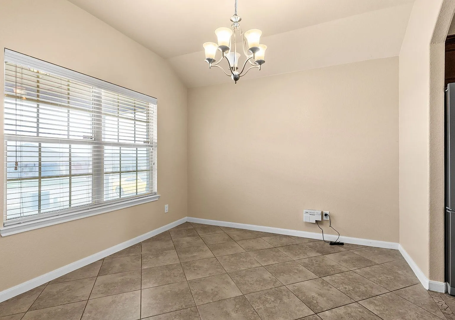 2707 Camp Cooper Dr — Photo 4