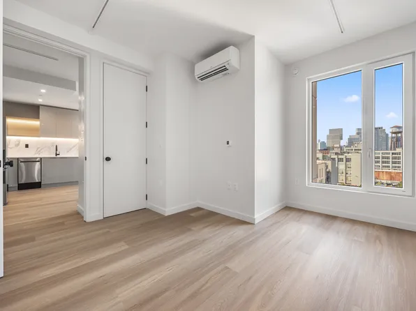 16 West Street image 9 of 30