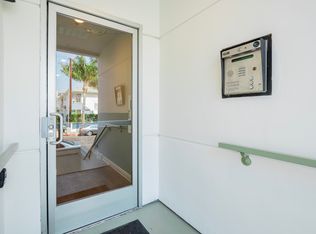 1752 N Kinsgley Drive, Los Angeles, CA 90027