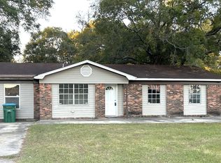 4813 King James Dr, Pascagoula, MS 39581