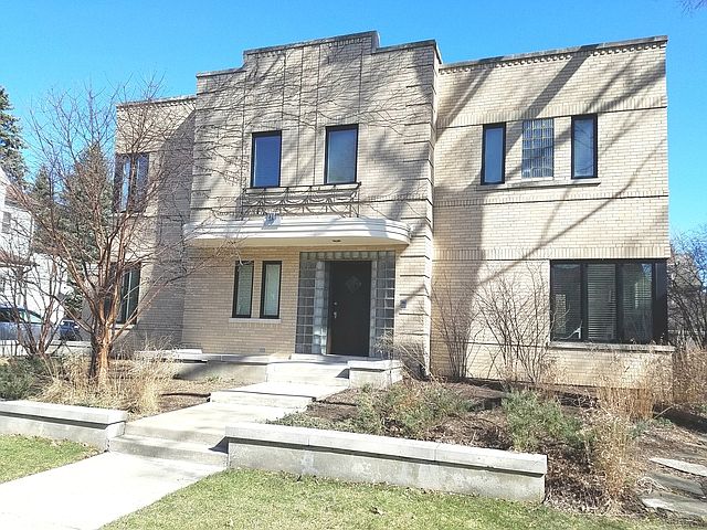 1st image of 214 S Euclid Ave