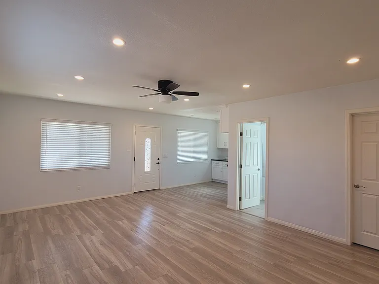 25920 Del Sol Rd #2 — Photo 7