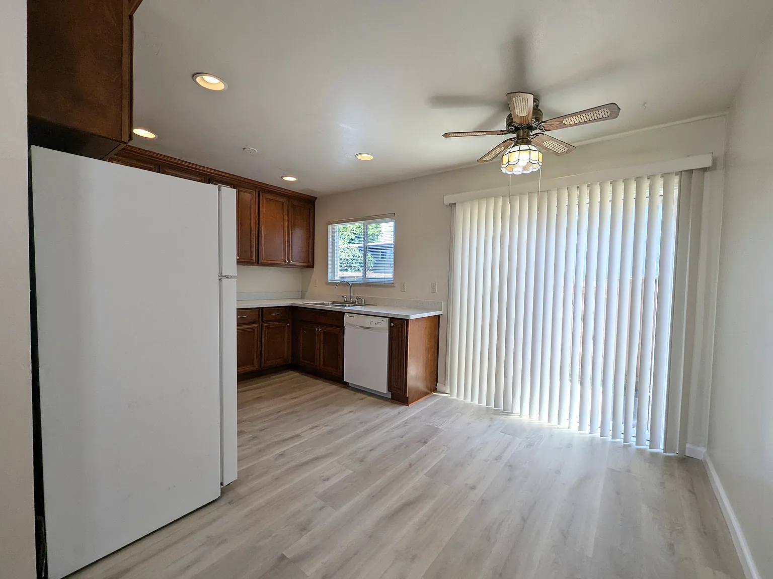 2 bed, 1.5 bath, 1080 sqft, $2,950 — Photo 4