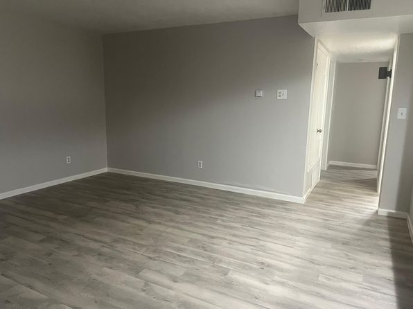 316 Grove St NE APT B