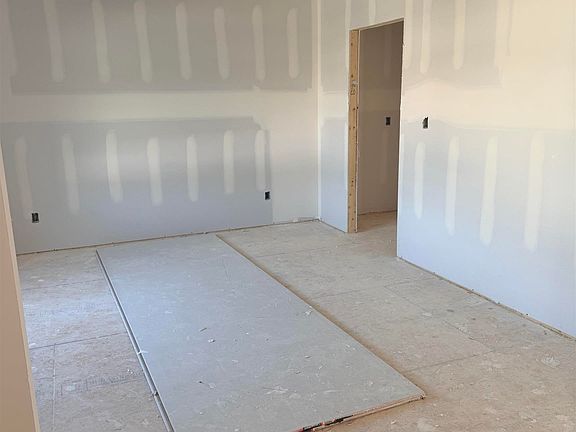 2nd image of 23340 Rhett Dr