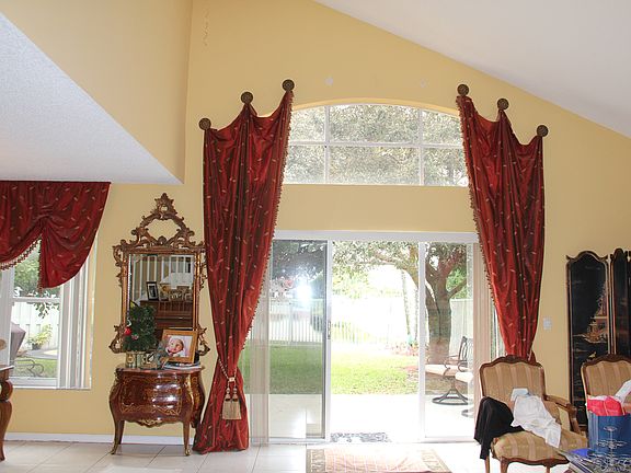3rd image of 6211 Grand Cypress Cir