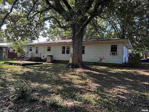 5th image of 8 Northbrook Dr