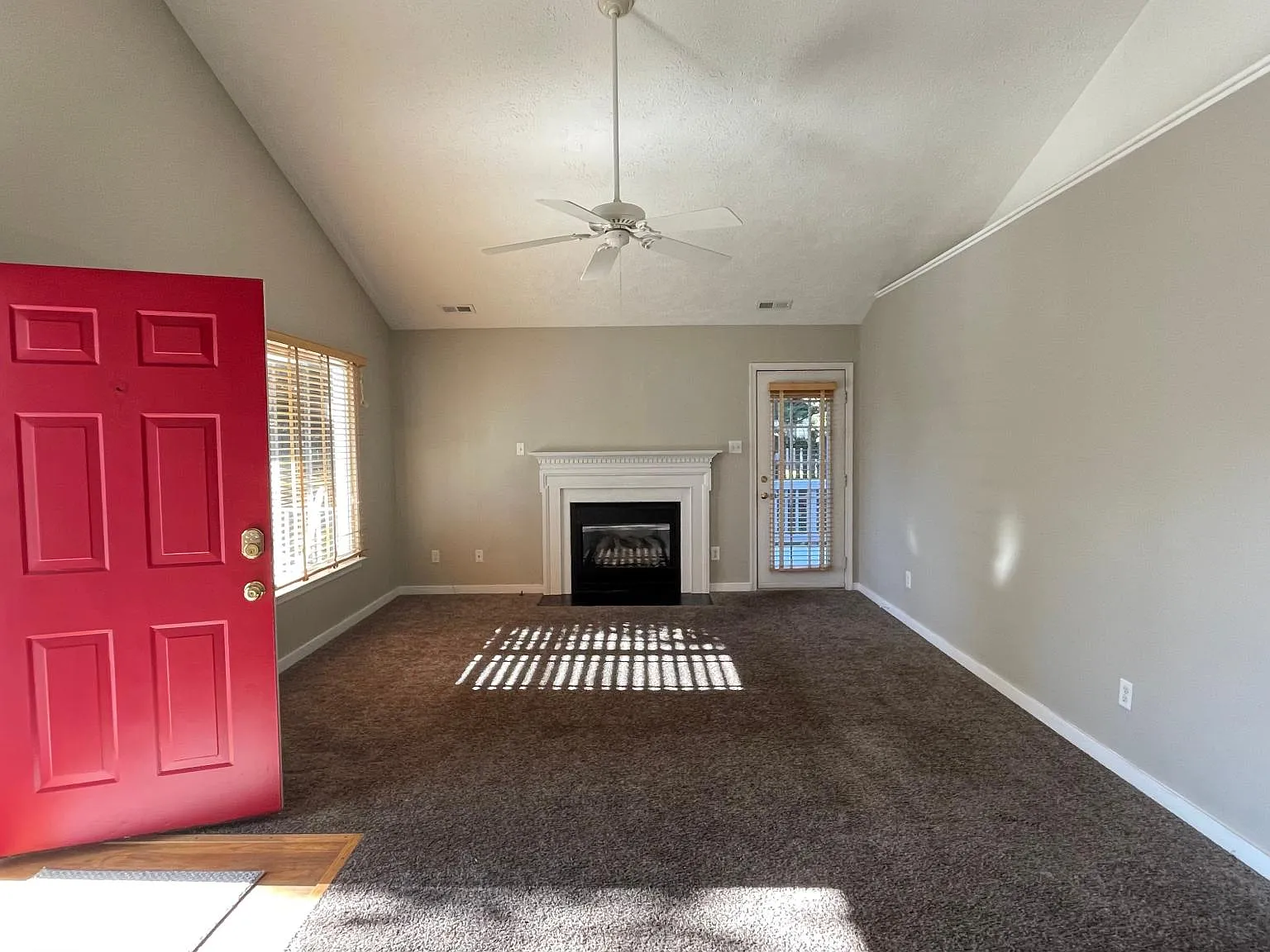 13133 Middle Ridge Way — Photo 3