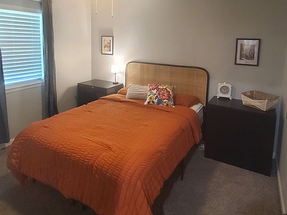 3rd image of 504 S Cedar Pl #3