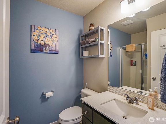 4th image of 6967 N 94th Avenue