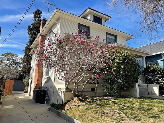 4th image of 427 Highland Ave