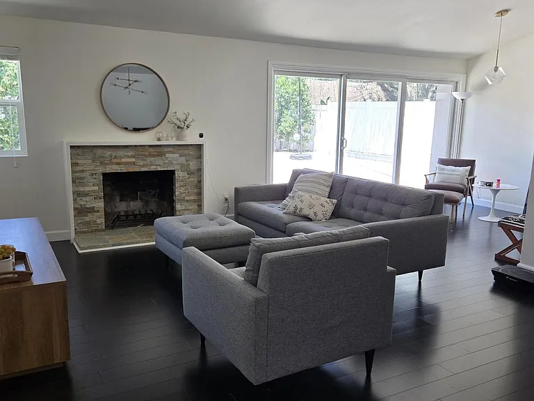 5851 Keokuk Ave — Photo 3