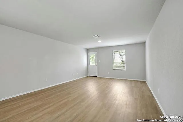 4250 Thalweg Way — Photo 10