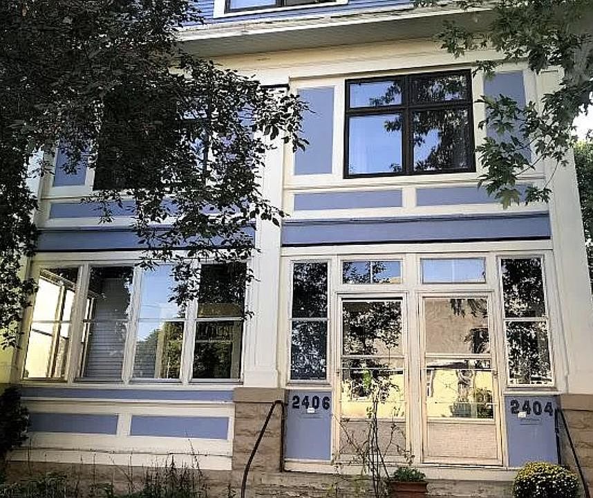 1st image of 2406 31st Ave S
