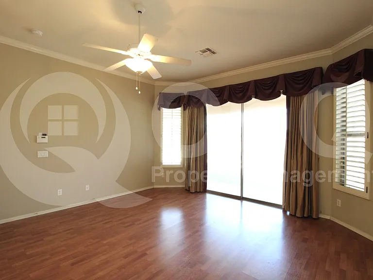 1445 S Park Grove Cir — Photo 15