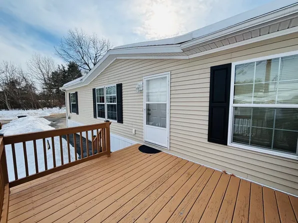 545 Elm Street #4, Milford, NH 03055