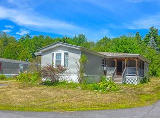 100 Elm St, Boscawen, NH 03303