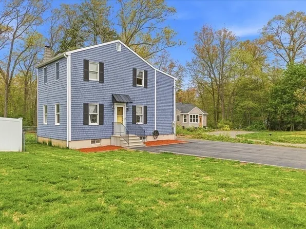 9 Douglas Ave, Norwell, MA 02061