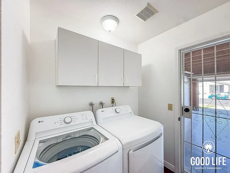 10851 Sandy Hook Rd — Photo 14