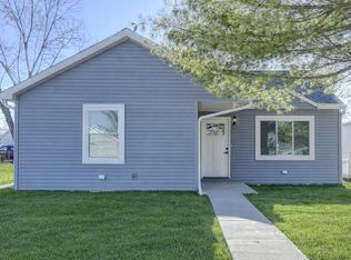 737 Center St, Crown Point, IN 46307