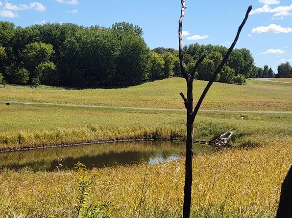 L8b1 Miller Pl NW, Rochester, MN 55901