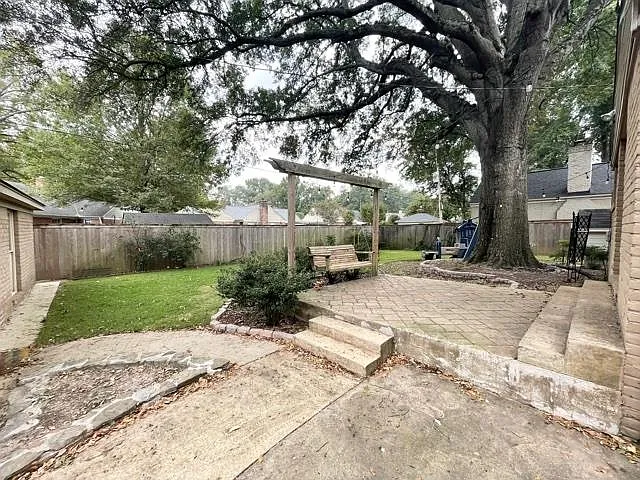 309 Fernway Cv — Photo 21