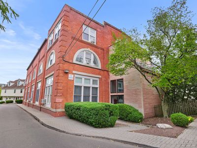 32 Pine Street APT 9, Norwalk, CT, 06854