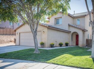 15240 Sunray Ct, Victorville, CA 92394
