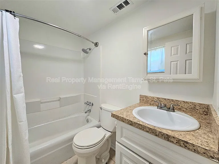 613 Lyndhurst St — Photo 8