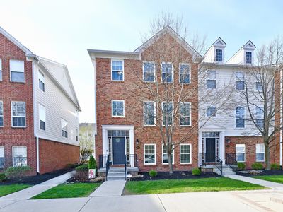 1098 Cavendish Dr, Carmel, IN, 46032