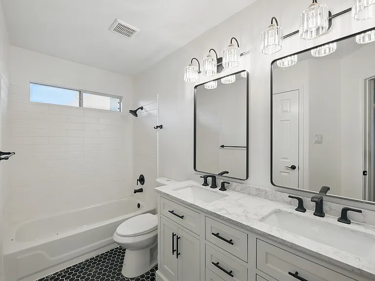 916 Sugarberry Ln — Photo 25