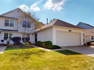 335 Blair Cir #4-B, Aurora, OH 44202
