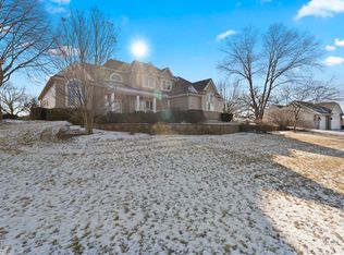 8202 Eagle Rdg, Spring Grove, IL 60081