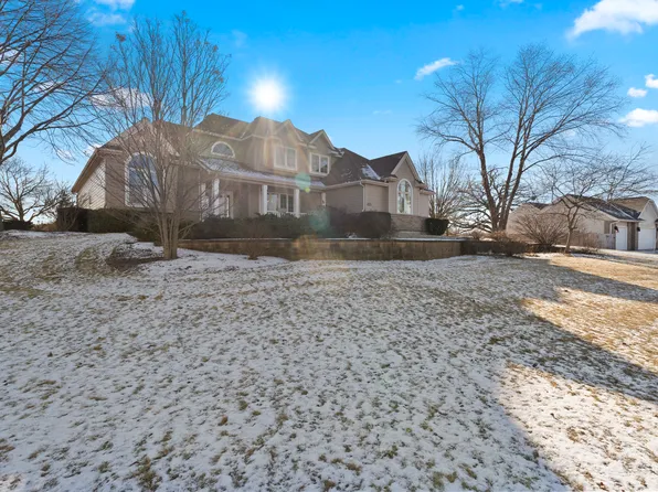 8202 Eagle Rdg, Spring Grove, IL 60081