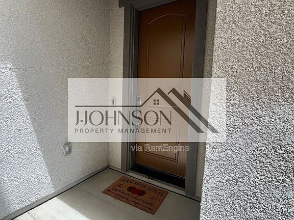 2nd image of 7325 Savoy Pl