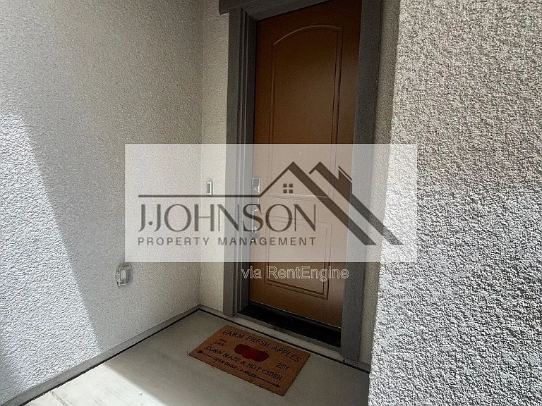 7325 Savoy Pl — Photo 2