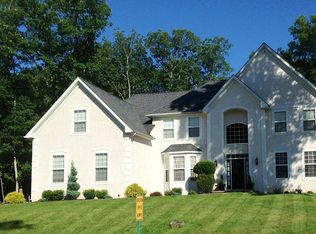 3625 Marsh Dr, East Stroudsburg, PA 18301