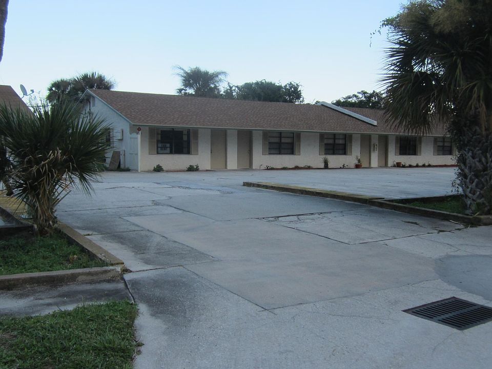 2nd image of 1635 League Ave APT 7