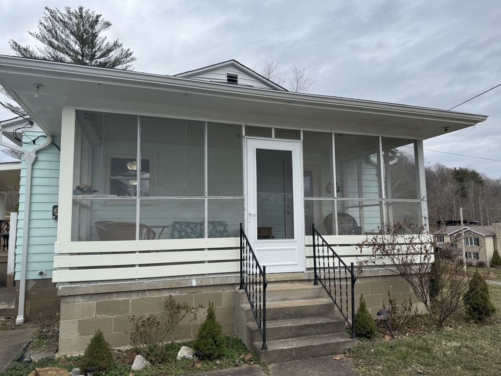 Real estate listing image