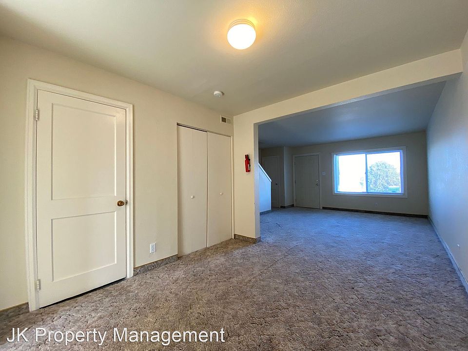 4Plex 4123 Central Ave, Great Falls, MT 59405 4123 Central Ave