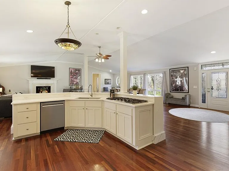 5259 Vernon Springs Trl — Photo 13